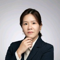 Vicky Lee