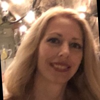 Suzanne Warner