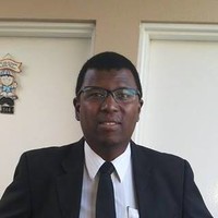 Carlos César Custódio .'.