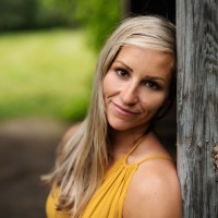 Laura Brett
