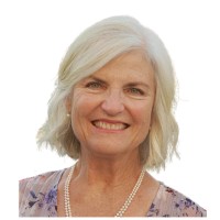 Liz Wilson, Cae