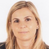 NURIA DE LA OLIVA ARNAU