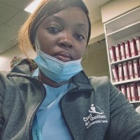 Viviane Flore Doussi