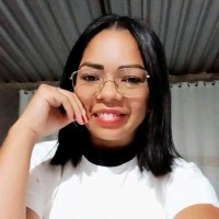 Michele Moraes Araújo