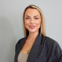 Kim Zoe Pfeifer