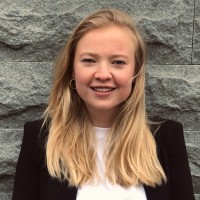 Loes Menken