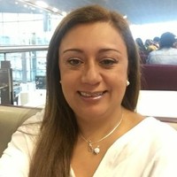 luz Angela R.