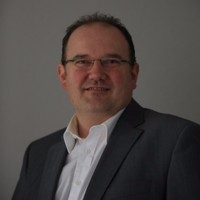 Peter Kersting