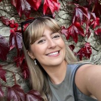 Julie Robertson