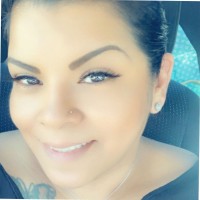 Elaine Flores