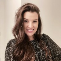 Fernanda D. Suzuki