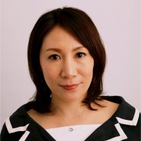 ファデン真知子