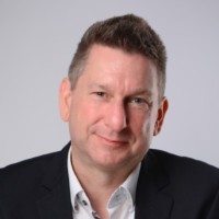 Sven Neumann