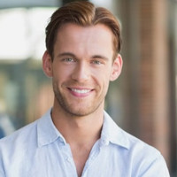 Kenneth Hopkins
