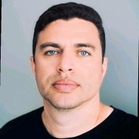 DANIEL Araújo