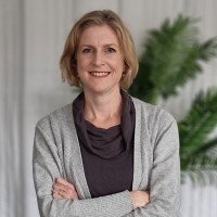 Dr. Sarah Morris