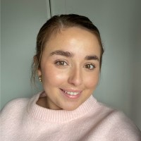Hannah Barry