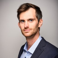 Dr. Peter M. Schröder