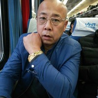 杜成立