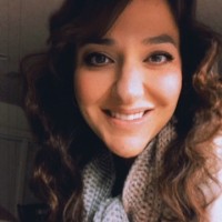 Larisa Ayzoukian