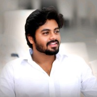 Vignesh Ravikumar