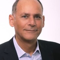 Stelios Sartzetakis