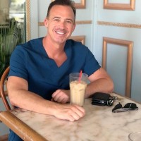Dr Michael Lomas