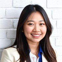 Vanessa To