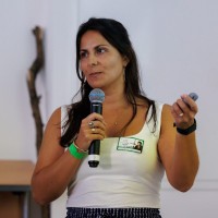 Shona Uphof (Née Puri)