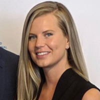 Nicole Wolthuis, Cpa