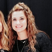 Anne Voelker