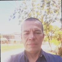 William Devia