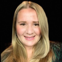 Larissa Slezak
