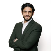 Ishaan Dutta, Acca, Crm