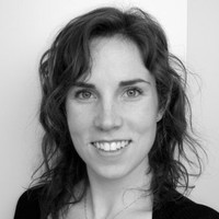 Laura J Graham