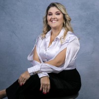 Elizabeth Lessa