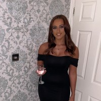 Ellie Stones