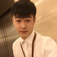 李健伟