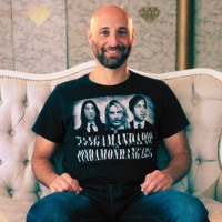 Adrian Szklar