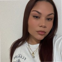Leonely Flores