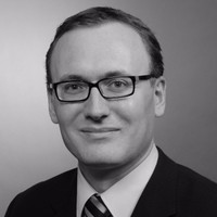 Dr. Daniel Stolz