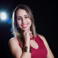 Paula Letícia Camargo Correia