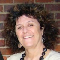 Robyn Fields