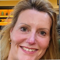 Suzanne Nagelkerke