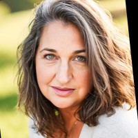 Lorraine Lundqvist