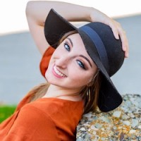 Marlee Holmes