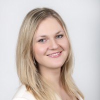Анна Фюрст
