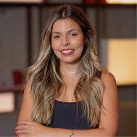 Julia Alves