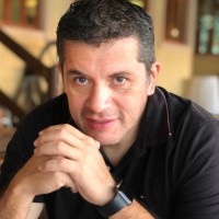 Apolo Castro