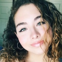 Amanda Victoria Mata